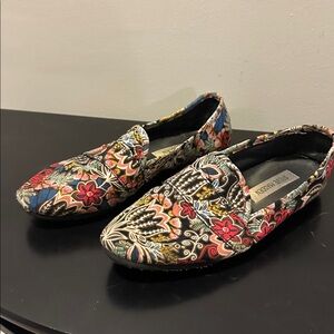 Steve Madden Printed Flats